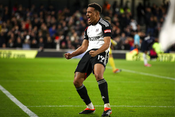 往往更易受 往往更易受